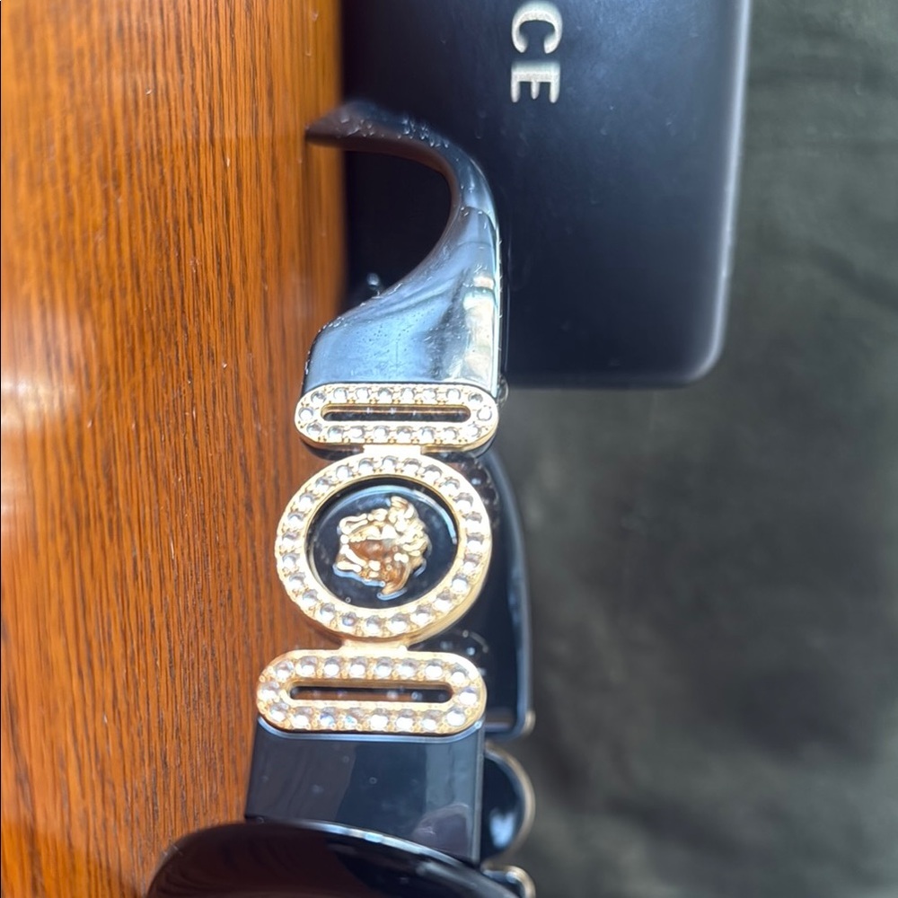 Versace Glossy Black Sunglasses - Picture 4 of 5